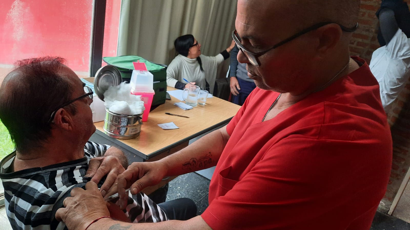 “Vacunación en Avellaneda: Un Esfuerzo Coordinado para una Comunidad Más Sana”