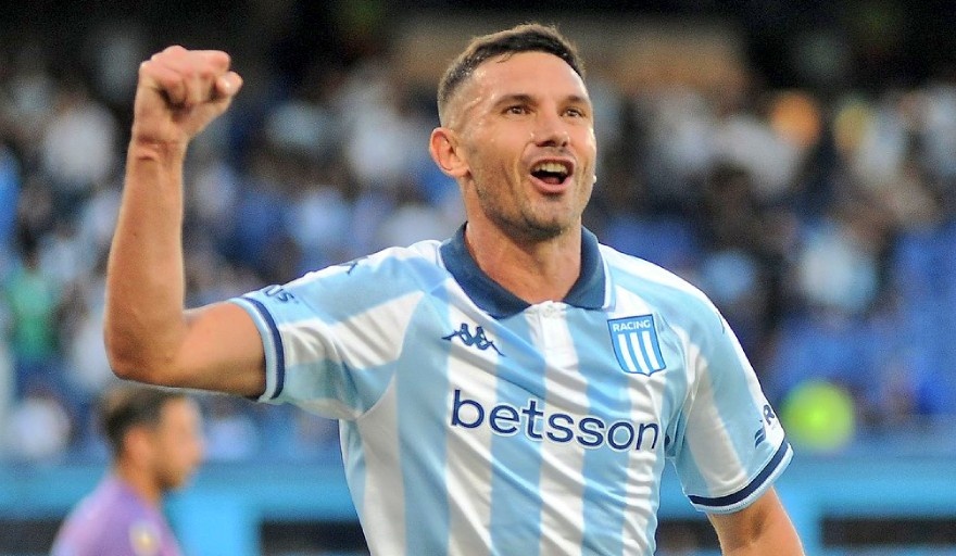 Racing se lució y goleó a Belgrano en el Cilindro de Avellaneda