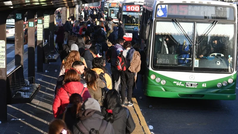 Furor por la nueva línea de colectivos que unirá la zona sur del Conurbano con la Ciudad de Buenos Aires
