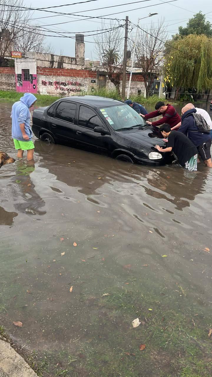 El drama de las inundaciones en Avellaneda: una historia de desidia y sufrimiento vecinal