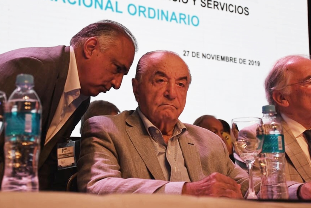 Comercio rechazó la intromisión del Gobierno en la paritaria y se declaró en estado de alerta