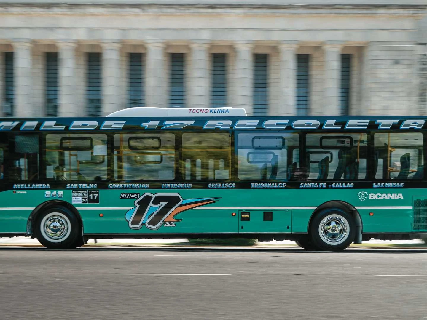 PARO DE COLECTIVOS DESDE LAS 0 HORAS: QUE LÍNEAS FUNCIONARÁN