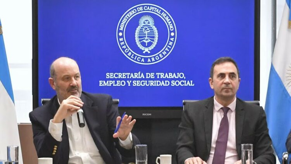 Cambios en indemnizaciones: El Gobierno avanza con los fondos de cese laboral por convenios