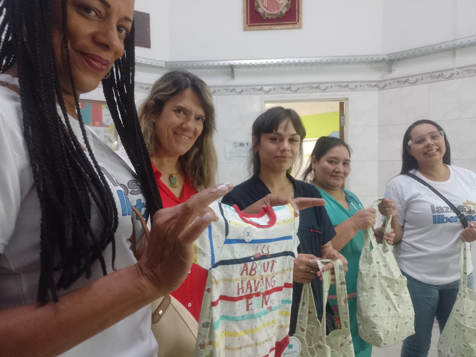 Avellaneda: La ONG Lazos de Libertad donó ajuares a la Maternidad del Hospital Fiorito