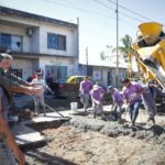 Avanzan los trabajos de bacheo en hormigón en el barrio Los Eucaliptus de San Francisco Solano, ejecutados con fondos municipales