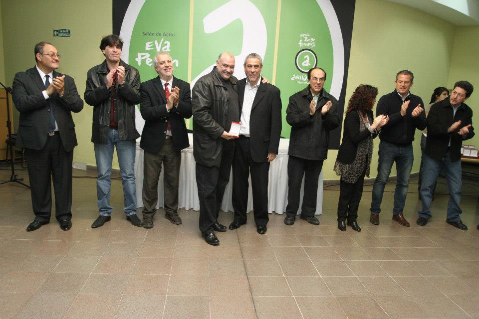 LA ODISEA DE UN EX FUNCIONARIO DE FERRARESI: "CONSTRUYERON ILEGALMENTE EN EL PREDIO DEL CLUB AL LADO DE MI CASA Y NOS ARRUINARON LA SALUD"