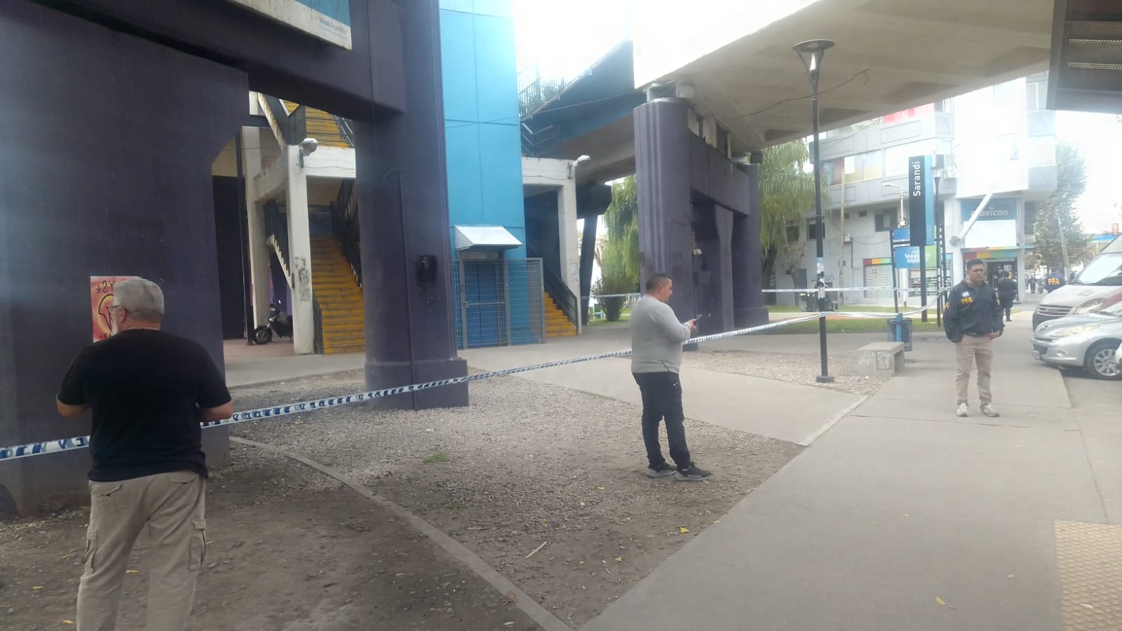 ALERTA EN EL VIADUCTO: Falsa amenaza de bomba generó pánico en la estación Sarandí del Tren Roca