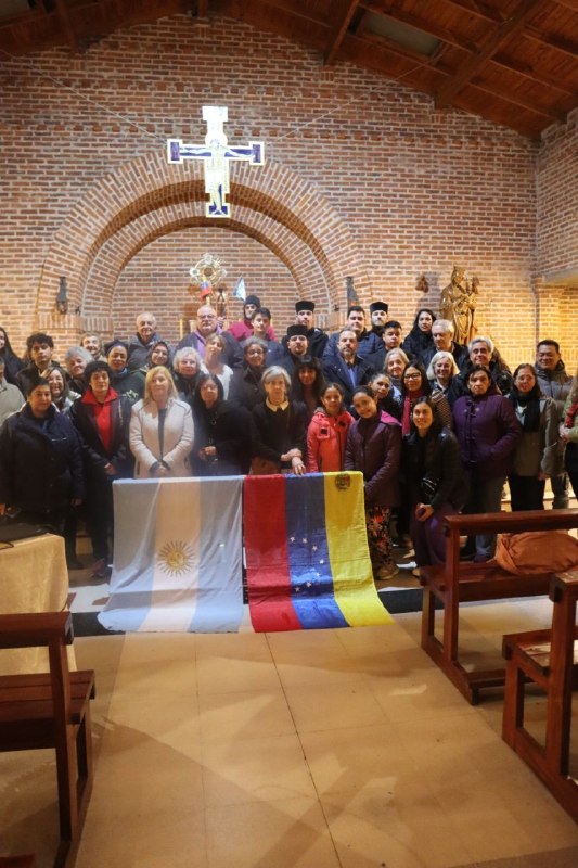 HISTÓRICO ENCUENTRO INTERRELIGIOSO: LÍDERES DE DIVERSOS CREDOS SE UNIERON EN UNA SOLEMNE "ORACIÓN POR VENEZUELA"