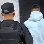Quilmes: un adolescente planeó un tiroteo en su colegio con inteligencia artificial y fue descubierto por el FBI