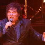 El relanzamiento del show musical de Javier Milei: Una producción audiovisual de máxima calidad que impulsa la batalla cultural y moviliza a la juventud libertaria